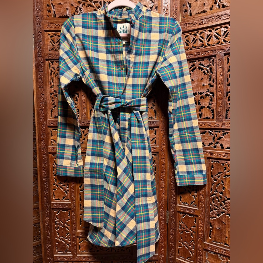 Kiel James Patrick Cozy Cabin Plaid Flannel Dress M